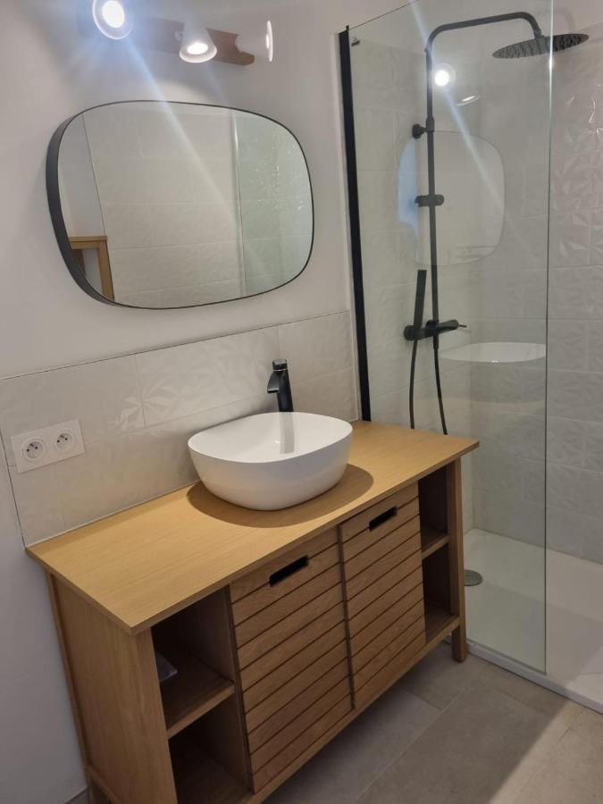 Superbe Studio Renove Les Pieds Dans L'Eau! Marseillan (Herault) Exterior foto